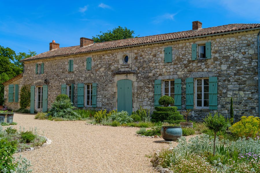 A Bordeaux farmhouse